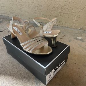 Nina New York Gold heels
